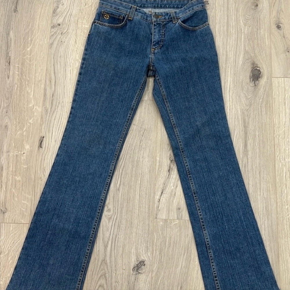 Louis Vuitton women’s jeans USED bit in great condition. Size 38.